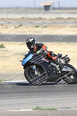 media/Sep-07-2024-Pacific Track Time (Sat) [[9bb89f5e83]]/B group/Phone Wall Papers 920am/